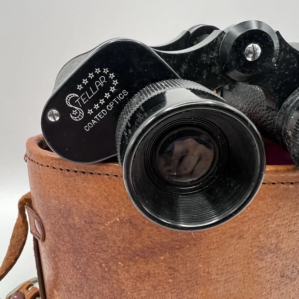 Vintage Stellar 6x30 binoculars 7.5° field of view. With Original Case. Japan